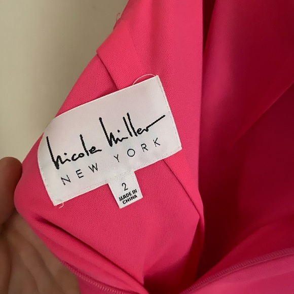 Nicole Miller New York Strapless Soufflé Chiffon Gown. Hot Pink color. - Picture 6 of 6
